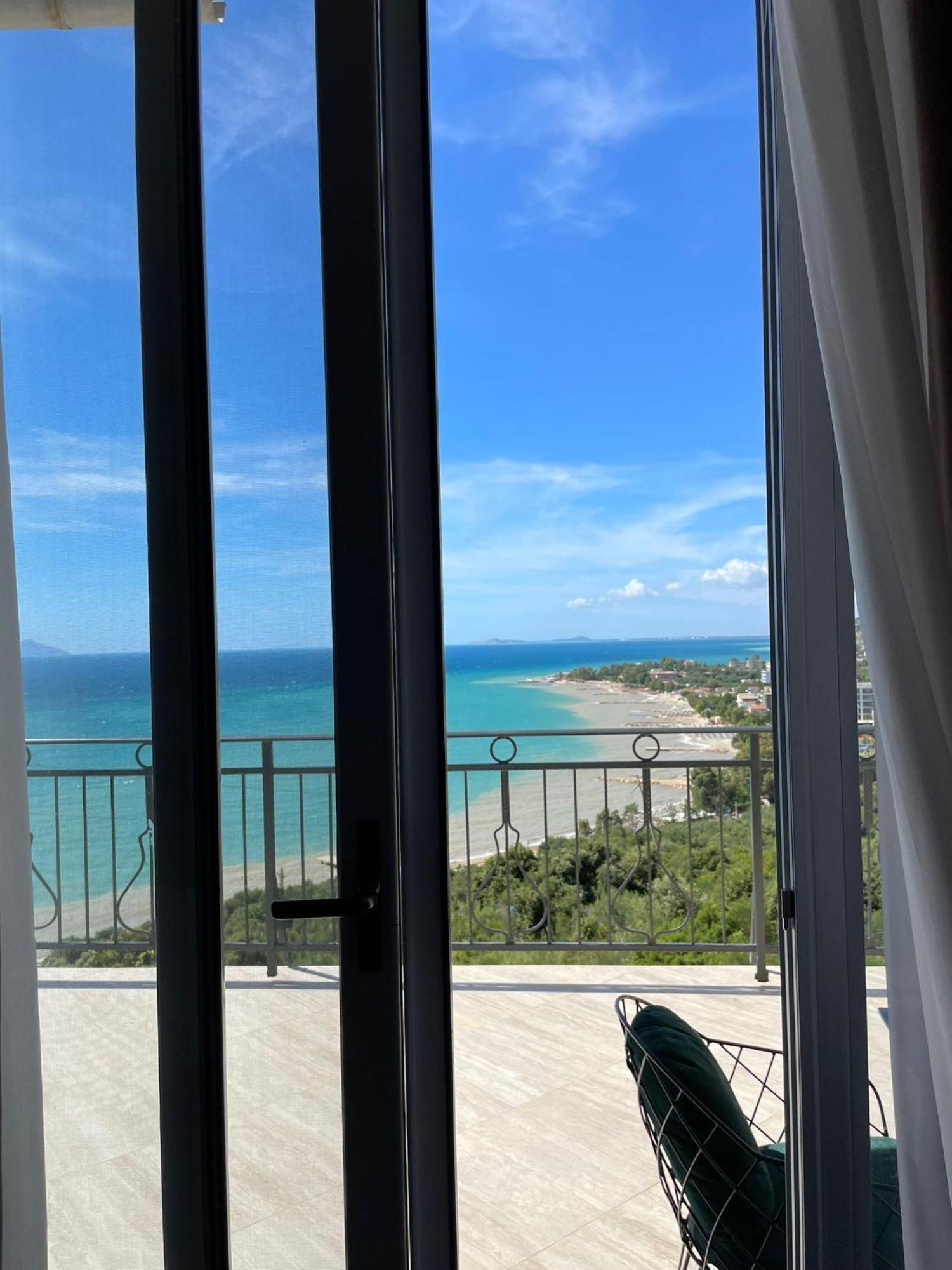 Hotel "San Saena " Radhimë المظهر الخارجي الصورة
